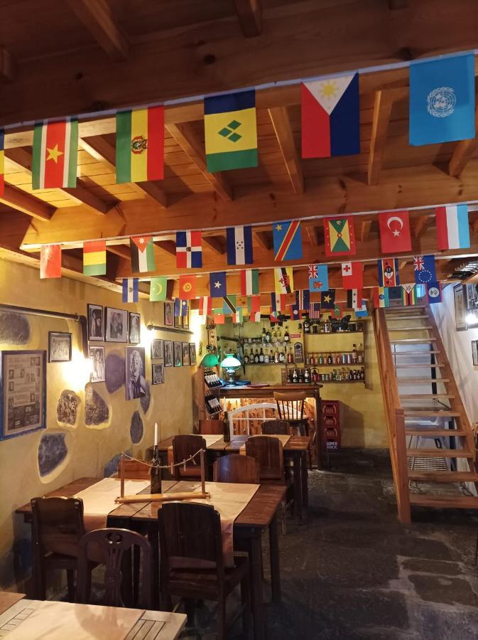 Pensjonat Casa Do Platano Cinco Ribeiras Zewnętrze zdjęcie