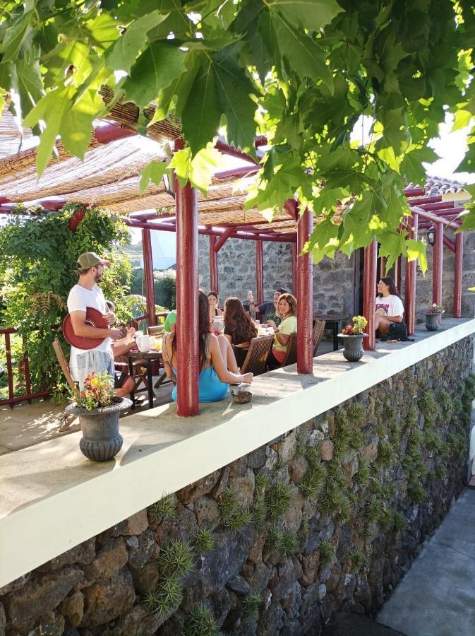 Pensjonat Casa Do Platano Cinco Ribeiras Zewnętrze zdjęcie